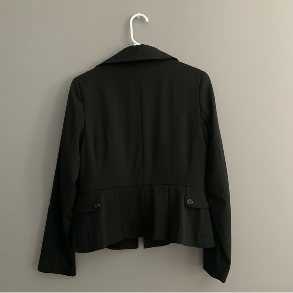 AGB Size 6 Black Blazer - Picture 8 of 12